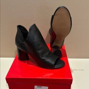 Golo Black Heeled Soft Leather Boots for Women